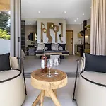 Thetis Apartamento Katomerion